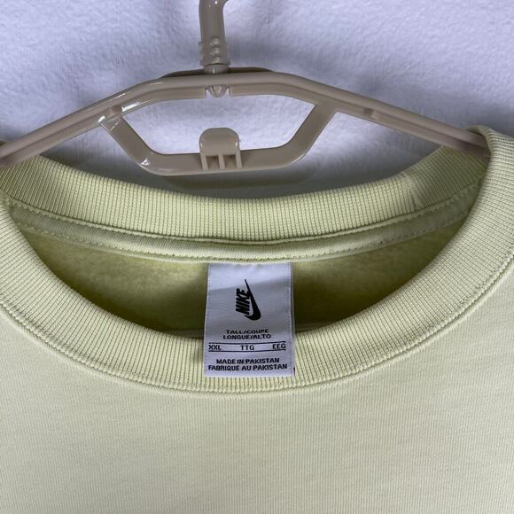 Nike Solo Swoosh Men's Fleece Crew Sweatshirt Yellow Neon XXL Tall DX1361-331 - Picture 4 of 11